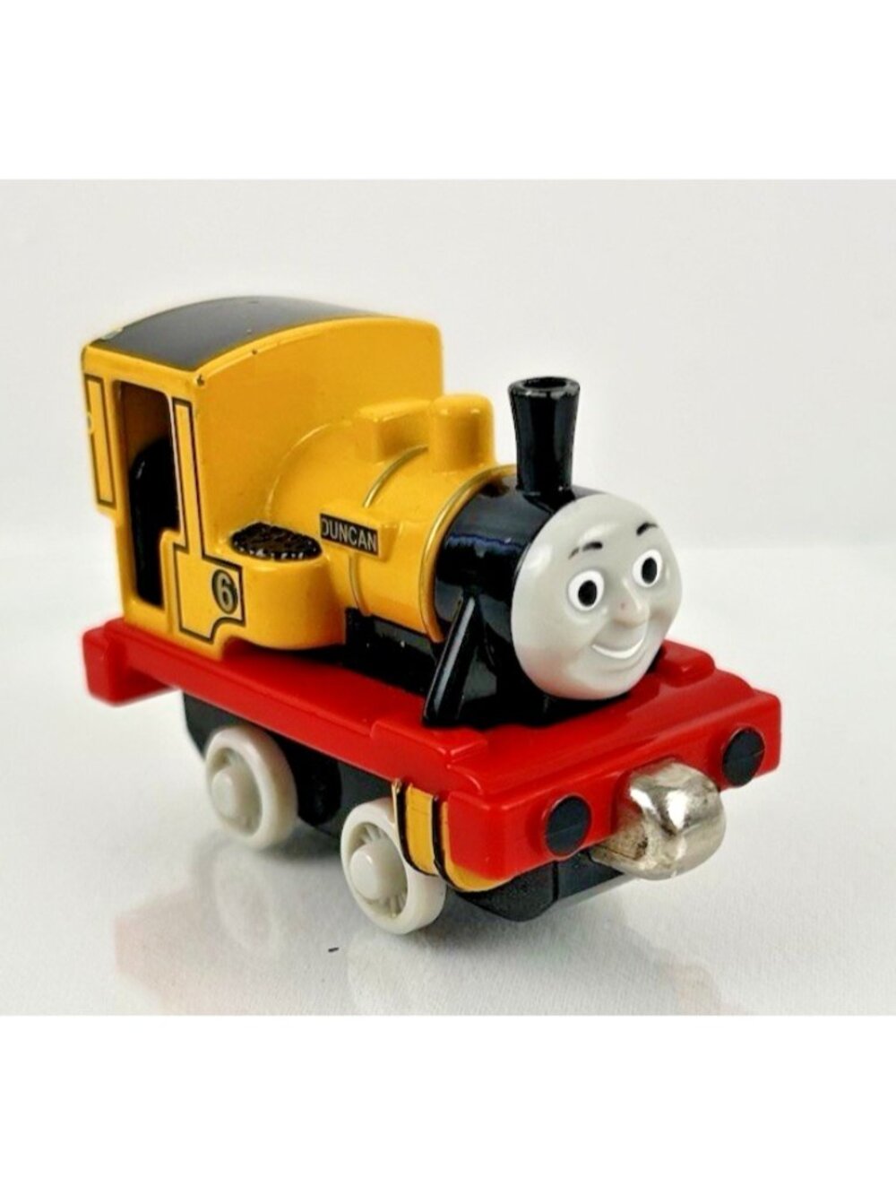 Vintage Thomas & Friends Diecast Metal Duncan Toy Engine 2002 Magnetic